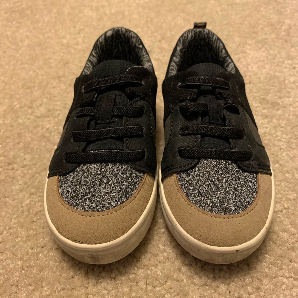 Cat & Jack Toddler Slip On Shoes